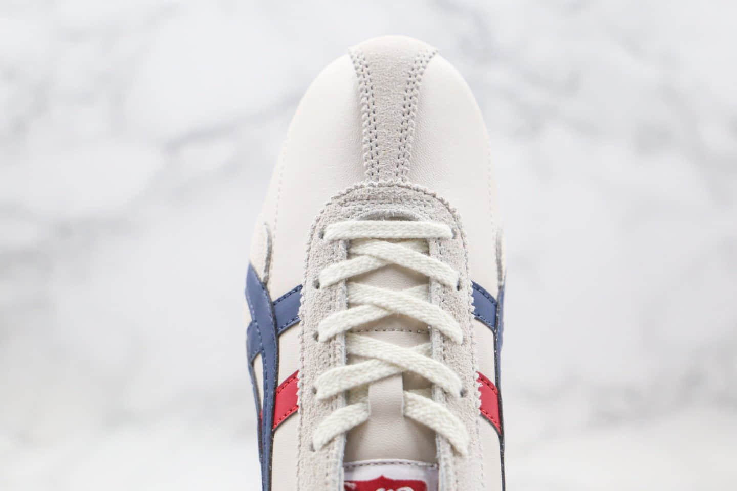 亚瑟士Asics onitsuka tiger纯原版本鬼冢虎阿甘鞋白藏蓝色慢跑鞋原盒原标 货号：TH201L-9950