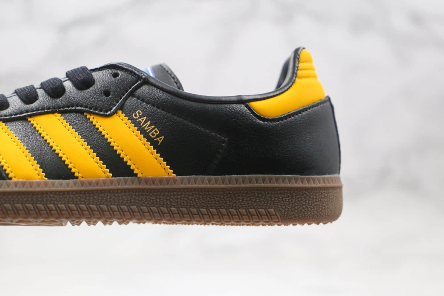阿迪达斯Adidas Samba OG FT纯原版本桑巴系列黑黄色慢跑鞋原楦头纸板打造 货号：EG9326