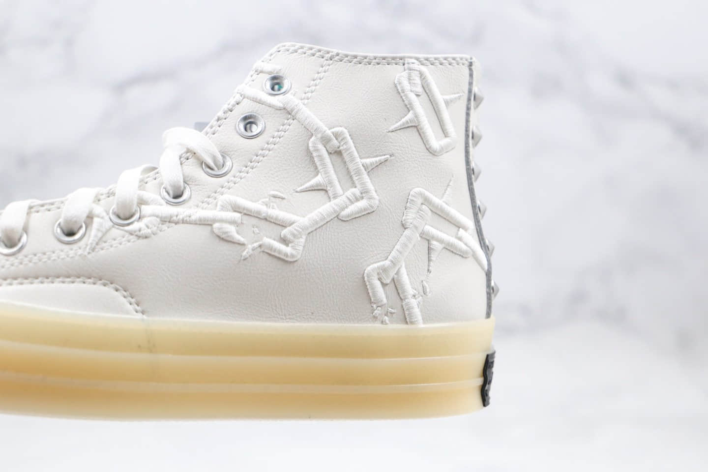 匡威Russell Westbrook x Air Jordan x Converse Chuck Translucent Midsole 1970 High Why Not三方联名款公司级版本白灰黑色皮革刺绣铁网果冻水晶底板鞋 货号:169628C