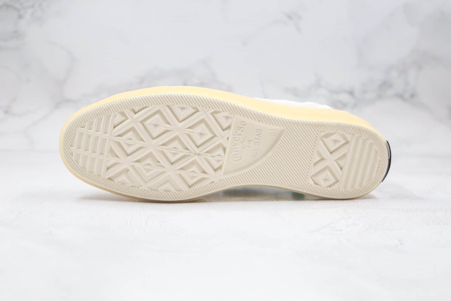 匡威Russell Westbrook x Air Jordan x Converse Chuck Translucent Midsole 1970 High Why Not三方联名款公司级版本白灰黑色皮革刺绣铁网果冻水晶底板鞋 货号:169628C