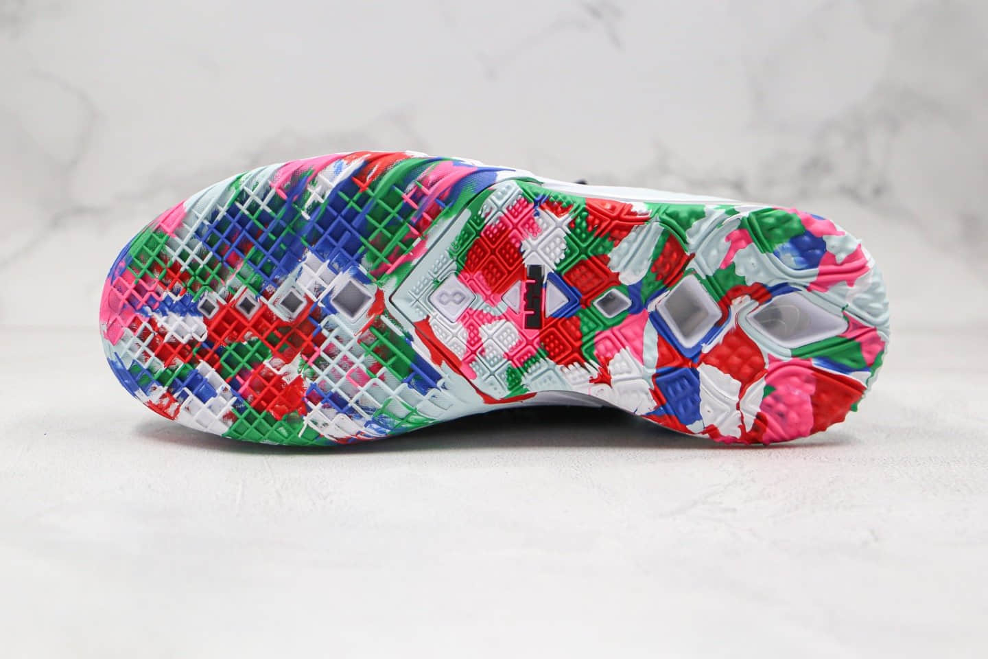 耐克NIKE LEBRON XVII LOW EP纯原版本詹姆斯17代篮球鞋黑黄蓝色内置真实气垫支持实战 货号:CQ9283-002