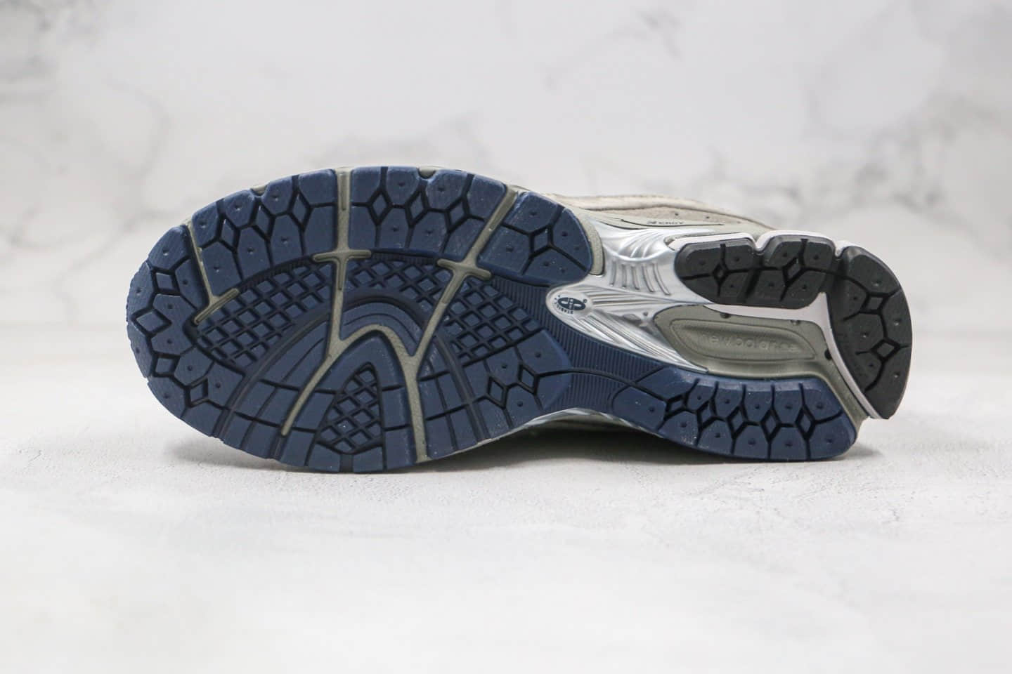 新百伦new balance 2002纯原版本复古慢跑鞋中灰色原档案数据开发原盒原标 货号:ML2002RA