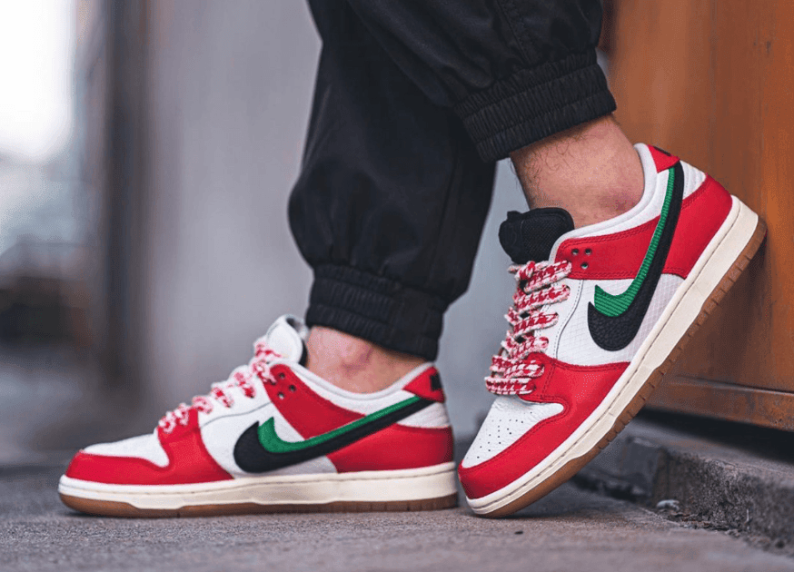 芝加哥氛围？Frame Skate x Nike SB Dunk Low最新实物图释出！ 货号：CT2550-600