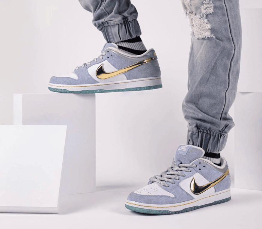 金钩+金粉外底！Sean Cliver x Nike SB Dunk Low上脚好看翻了！ 货号：DC9936-100