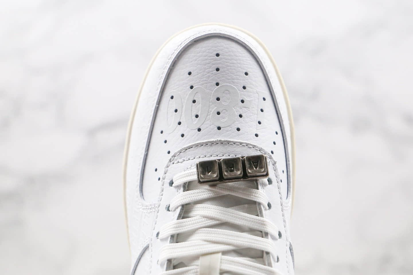 耐克Nike Air Force 1 '07 Premium Toll Free纯原版本低帮空军一号1-800字母英文涂鸦电话机板鞋原楦头纸板打造 货号:CJ1631-100