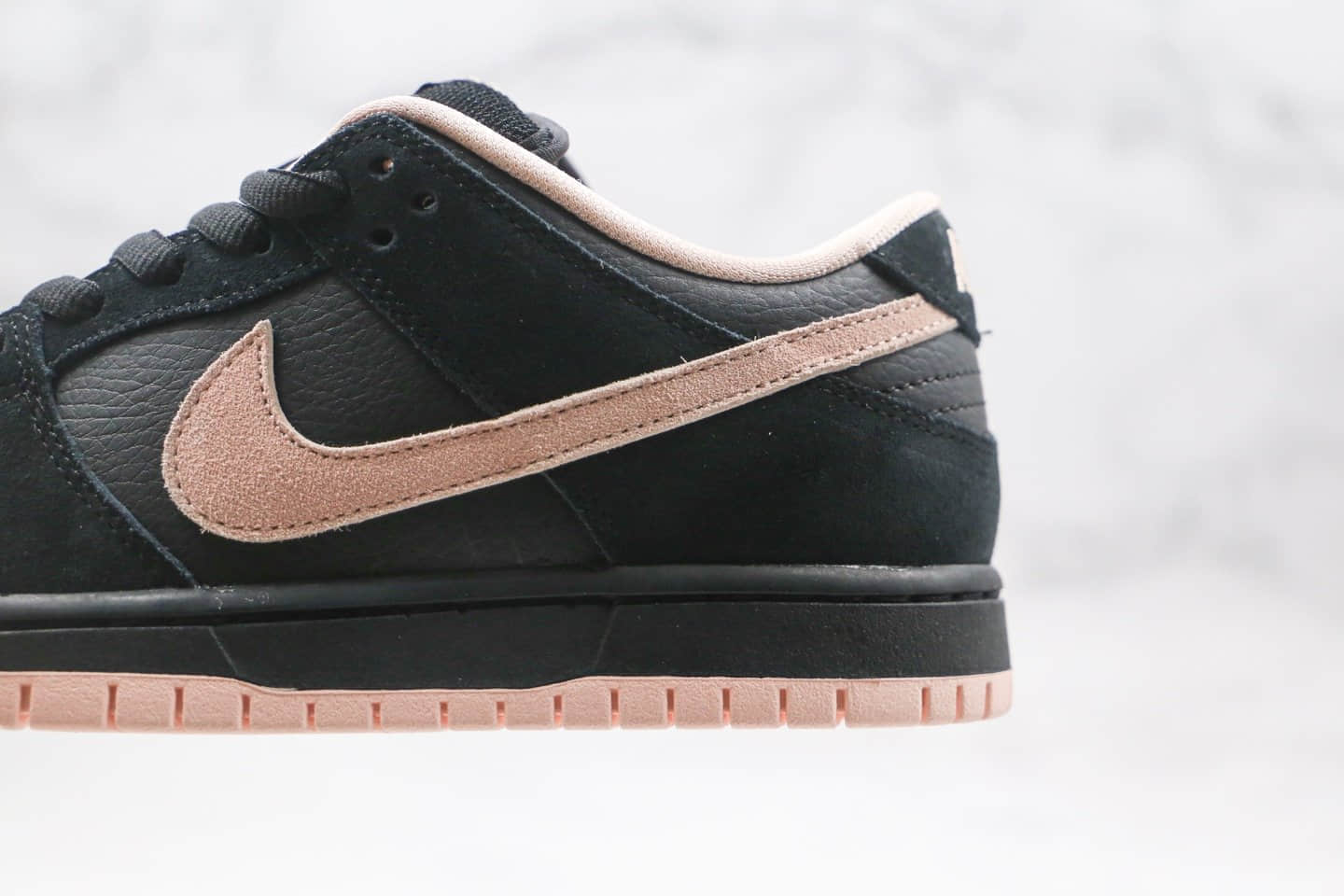 耐克Nike SB Dunk Low纯原版本低帮SB DUNK黑粉色麂皮拼接板鞋内置后跟Zoom气垫 货号:BQ6817-003