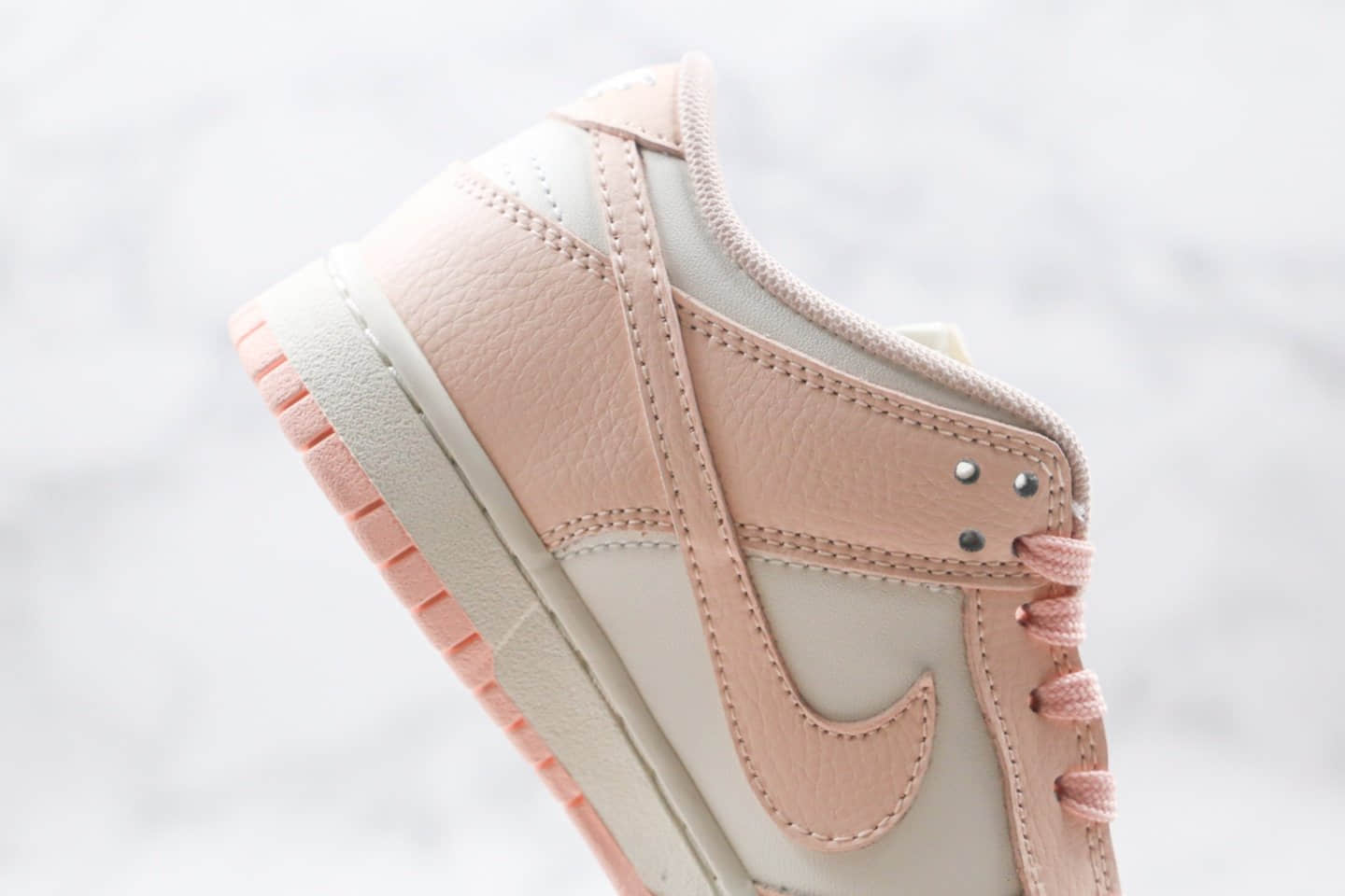 耐克Nike Dunk Low纯原版本低帮Dunk板鞋白粉色原装铝楦数据打造 货号:311369-104