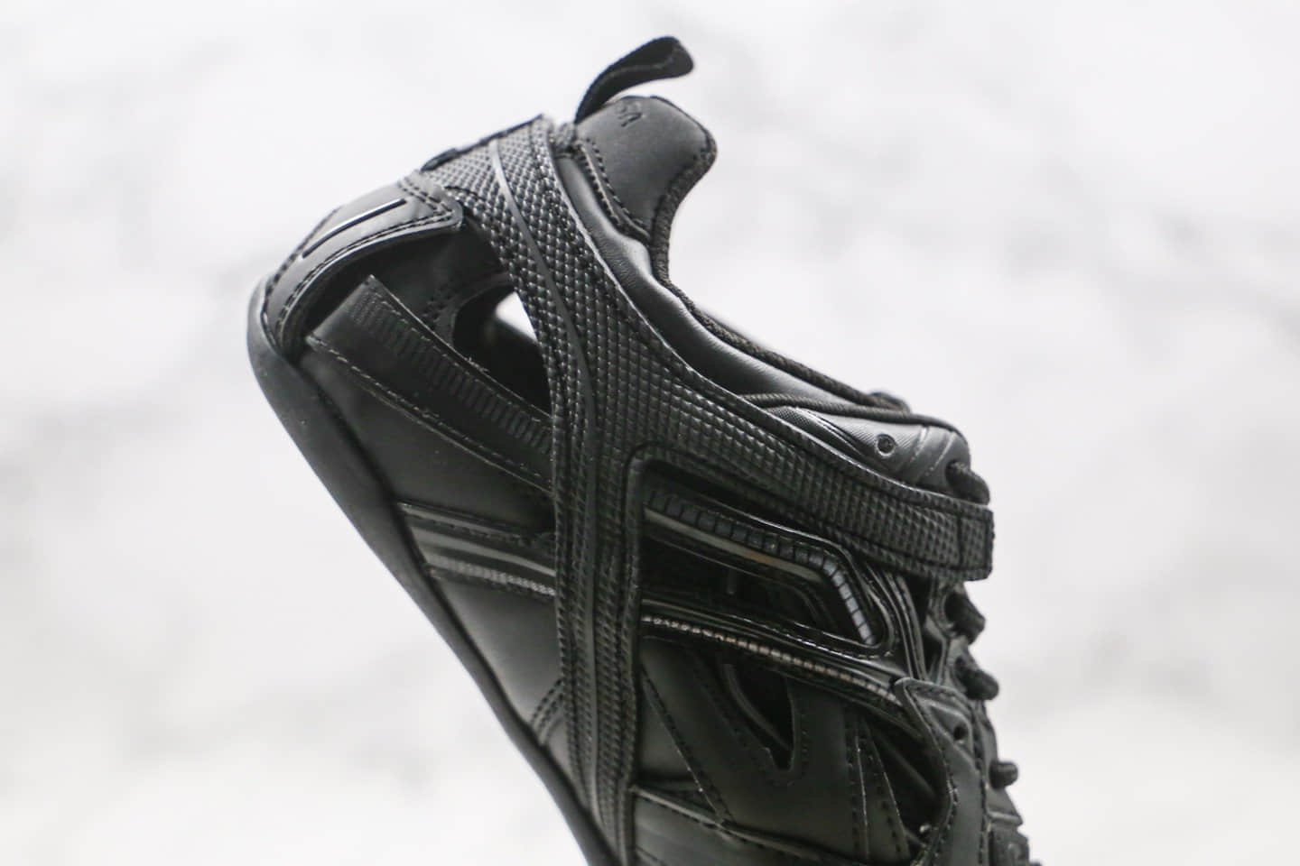 巴黎世家BALENCIAGA Drive纯原版本六代复古老爹鞋Drive系列黑色原盒配件齐全