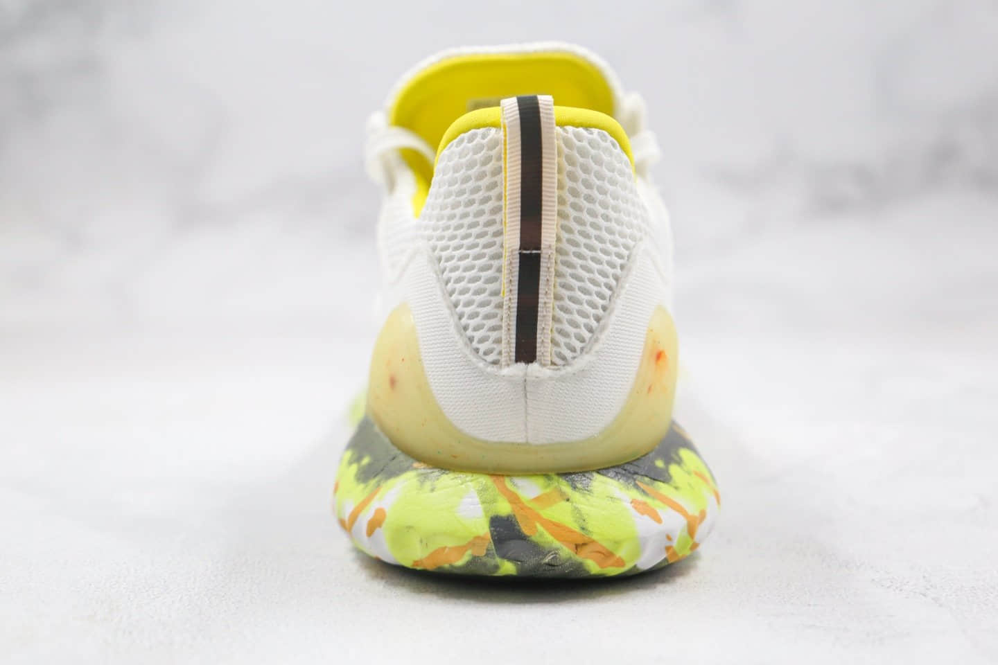 阿迪达斯Adidas Alphabounce beyond m纯原版本阿尔法十周年限定款白黄色跑鞋原盒原标 货号：CG3306