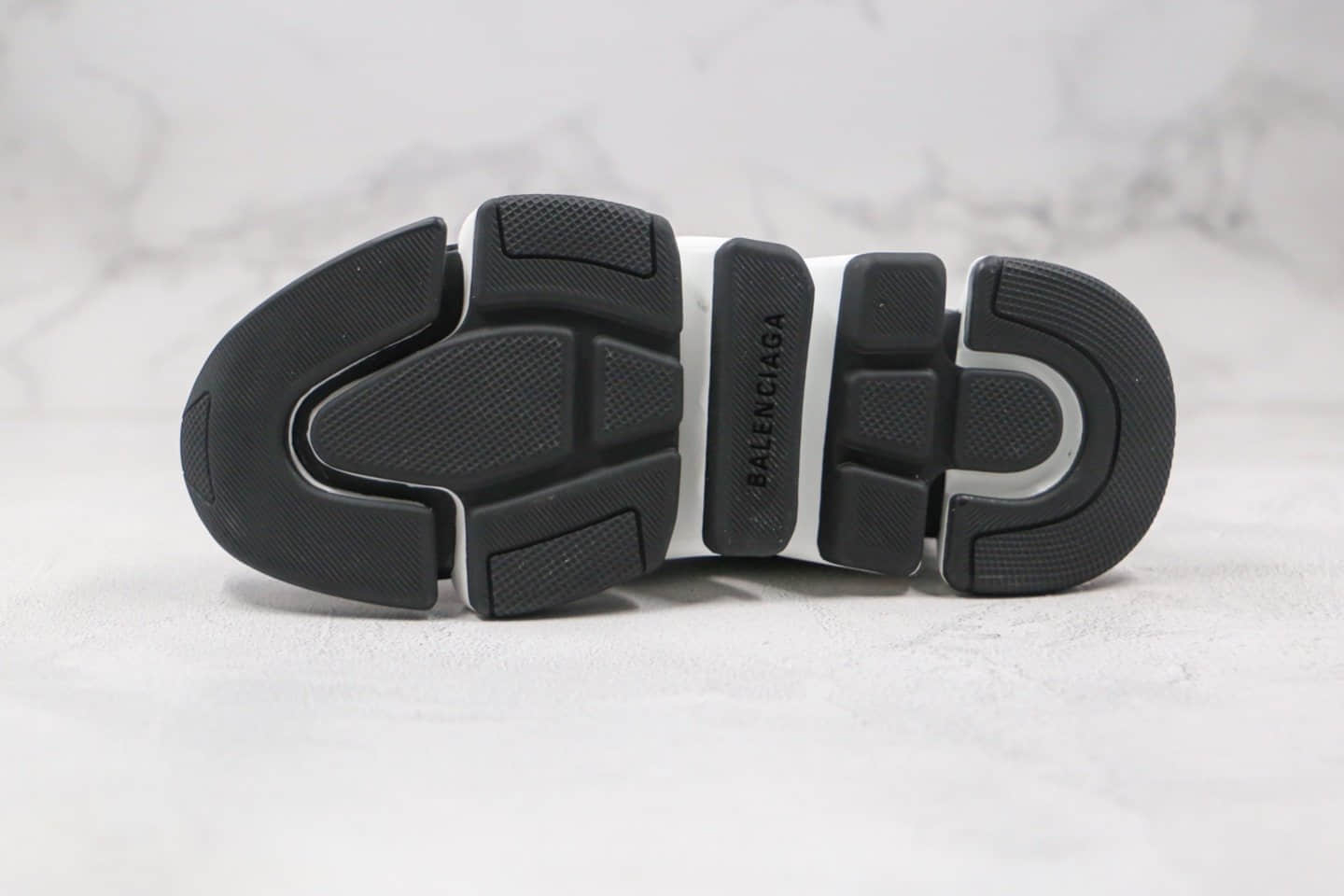 巴黎世家Balenciaga SPEED 2.0纯原版本袜子鞋二代黑白色原档案数据开发原盒配件齐全