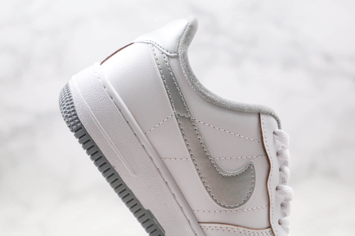 耐克Nike Air force1 LOW labei maker纯原版本低帮白银蓝色空军一号板鞋原档案数据开发原盒原标 货号：DC5209-100