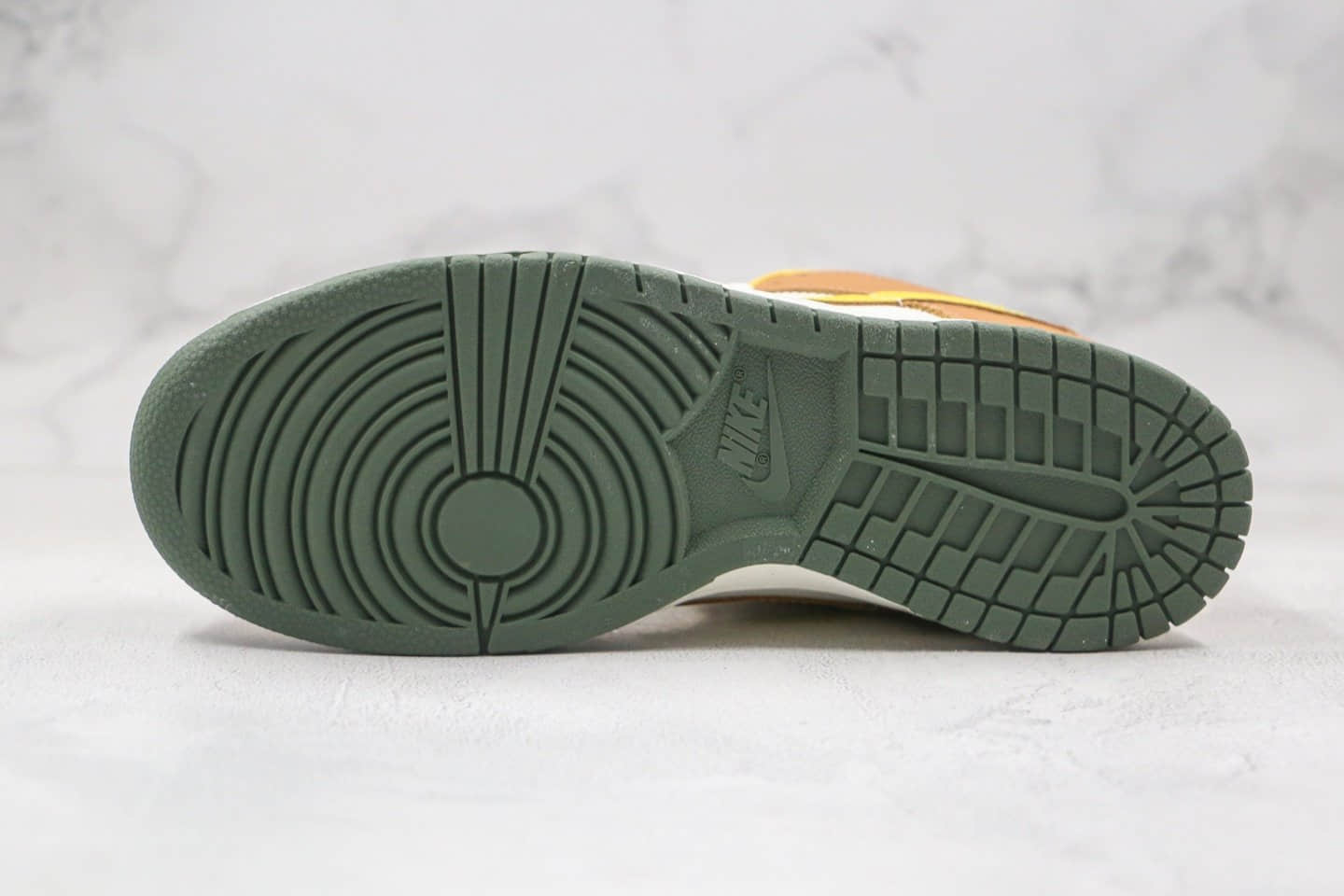 耐克Nike Dunk SB LOW EclipseNK Dunk SB LOW Eclipse纯原版本低帮SB DUNK蒸汽机棕黄白色板鞋内置Zoom气垫原盒原标 货号：304292-271