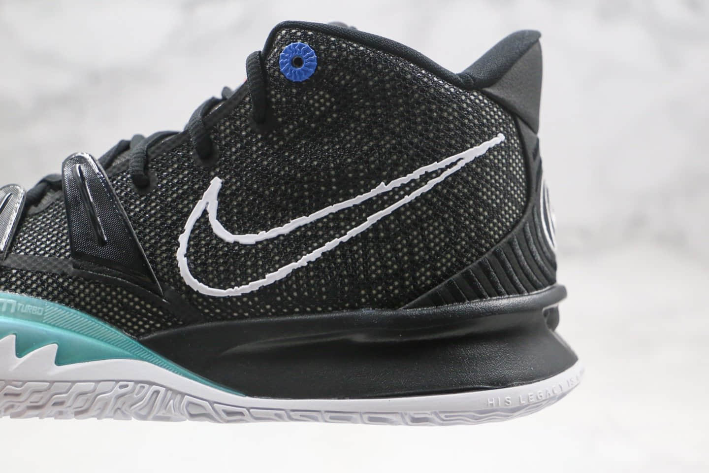 耐克Nike Kyrie 7纯原版本欧文7代黑白色篮球鞋内置气垫支持实战 货号：CQ9327-002
