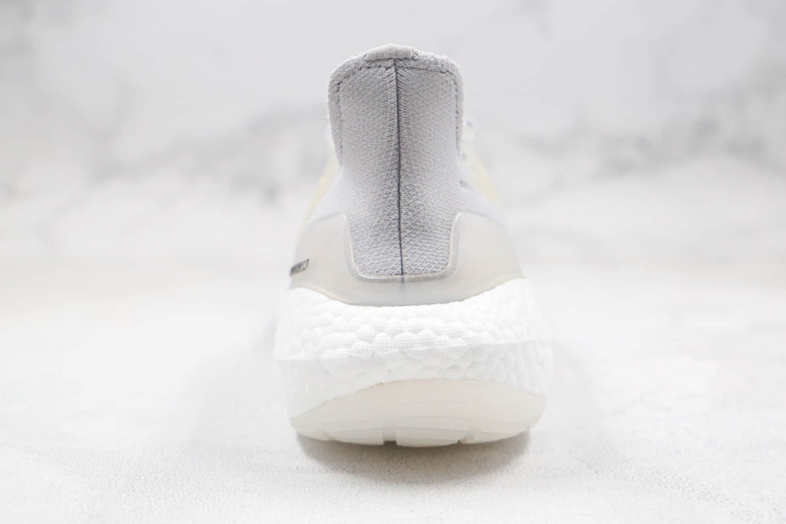 阿迪达斯adidas ultra boost 2021纯原版本爆米花跑鞋UB7.0白灰色原鞋开模一比一打造 货号：FY0556
