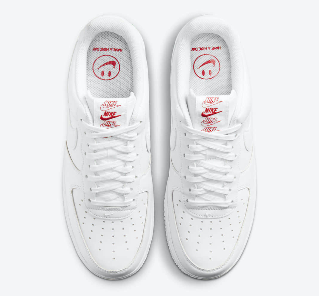 两双全新Nike AF1官图释出！你选白玫瑰还是粉玫瑰？