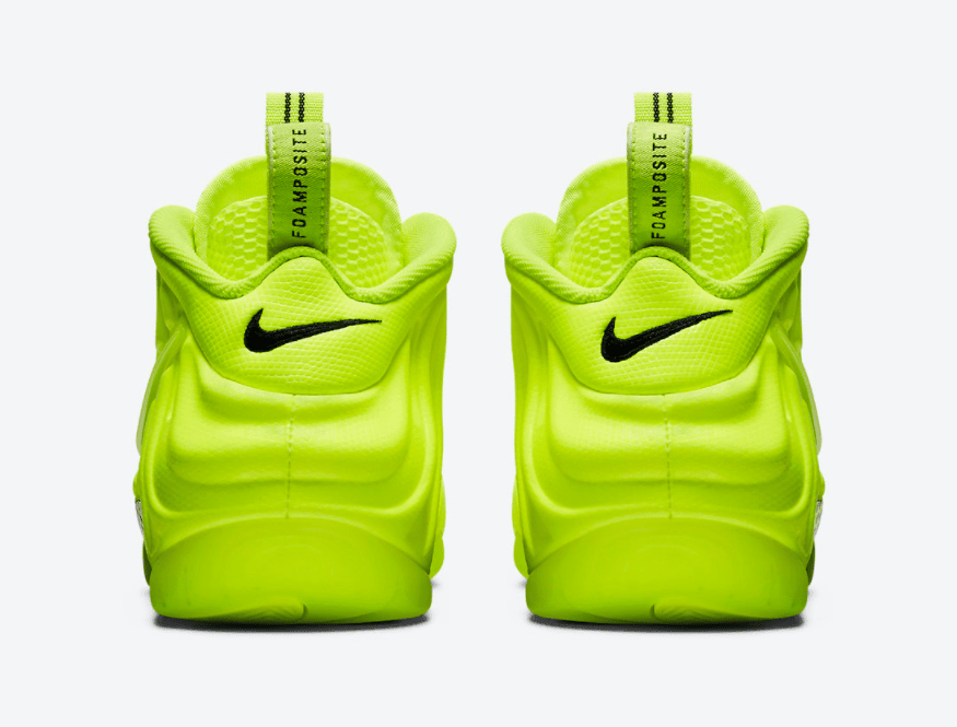 超亮眼的喷泡球鞋！荧光绿泡Nike Air Foamposite Pro “Volt”复刻回归！ 货号：624041-700