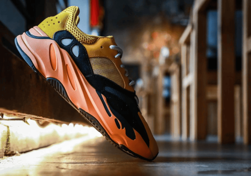 全新Yeezy 700太阳配色最新实物释出！1月23日发售！
