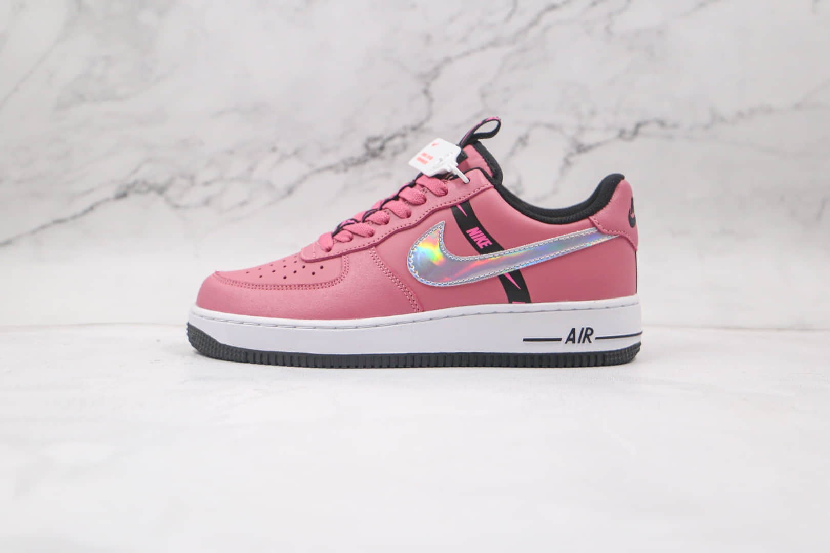 耐克Nike Air Force 1 LVB KSA纯原版本低帮空军一号玫红粉色皮面刺绣3M反光勾板鞋正确鞋面材质 货号:CT4683-600