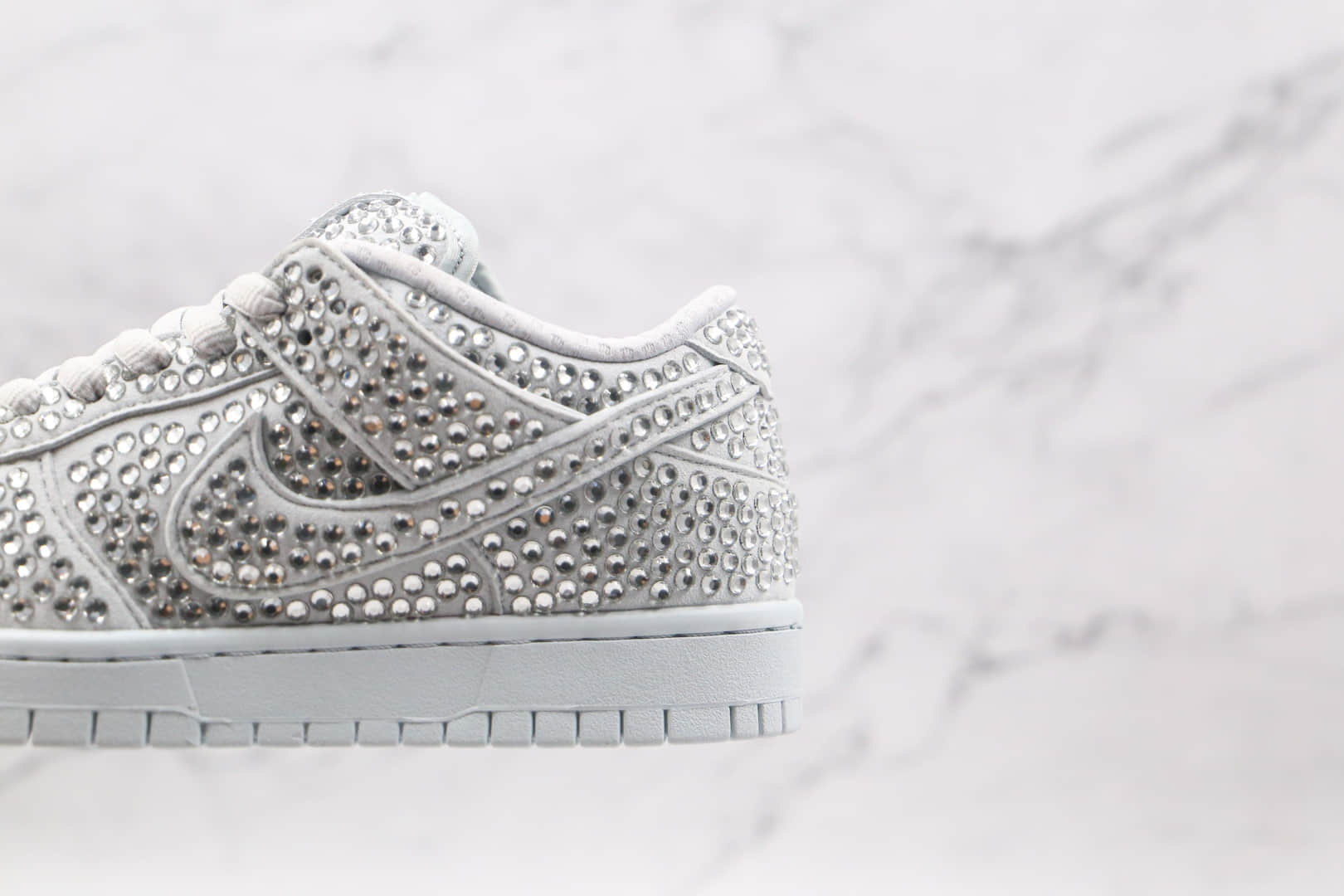 耐克Nike Dunk Low x Cactus Plant Flea Market联名款纯原版本低帮SB DUNK白色水钻板鞋原档案数据开发 货号：CZ2670-001