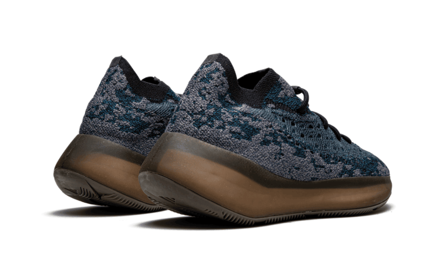 全新Yeezy 380 “Covellite”即将发售！颜值... 货号：GZ0454