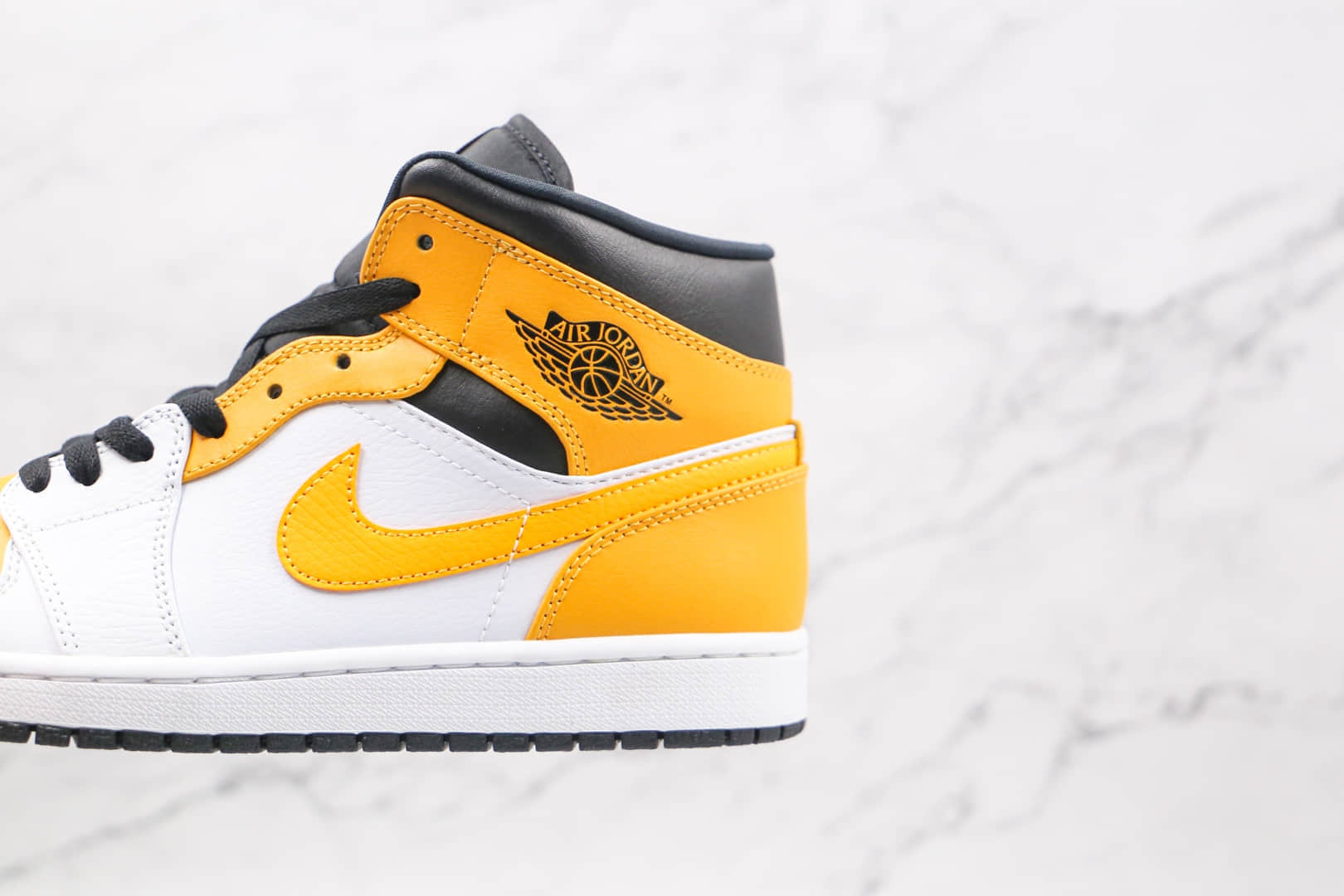 乔丹Air Jordan 1 Mid纯原版本中帮AJ1白黄色篮球鞋原档案数据开发 货号：554724-170