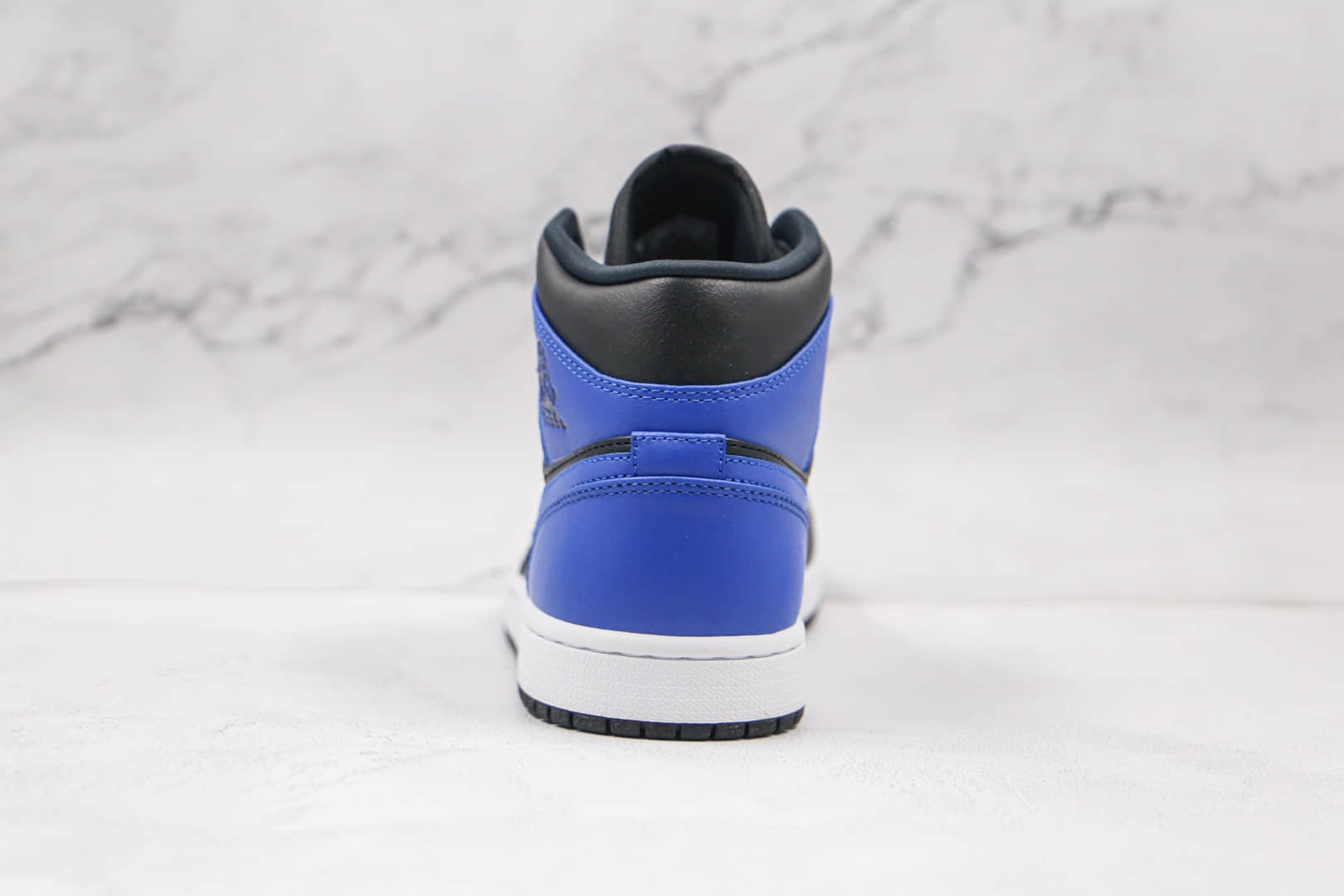 乔丹Air Jordan 1 Mid Hyper Royal纯原版本中帮AJ1皇家蓝篮球鞋原楦头纸板打造 货号:554724-077