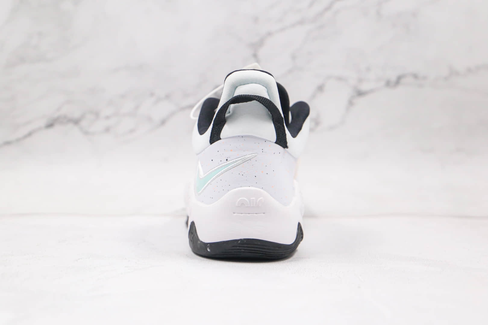 耐克Nike PG5纯原版本保罗乔治泡椒白黑色篮球鞋内置气垫支持实战 货号:CW3143-100