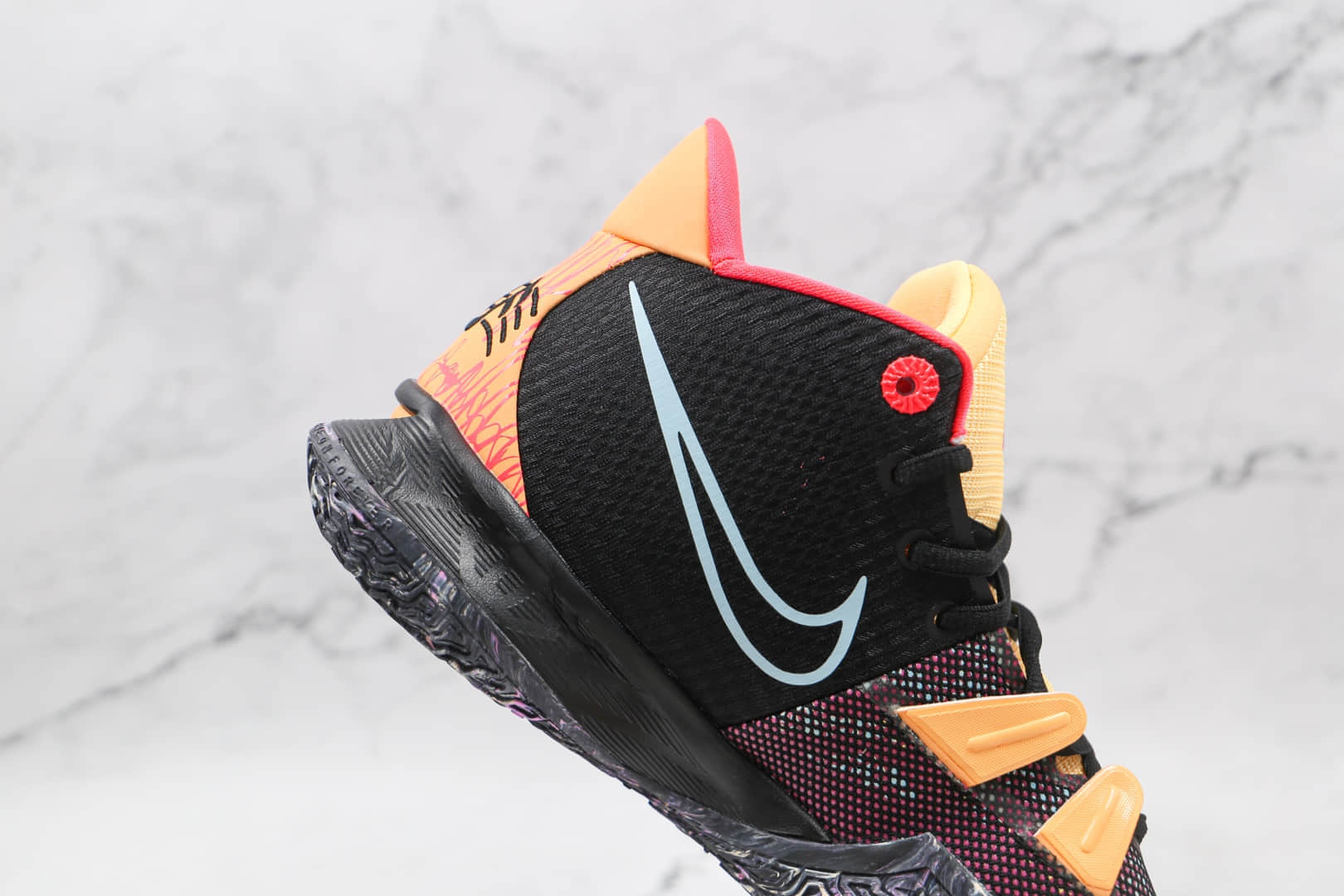 耐克Nike Kyrie 7 RAYGUNS纯原版本欧文7代外星人联名款实战篮球鞋内置气垫支持实战 货号:DC0589-002