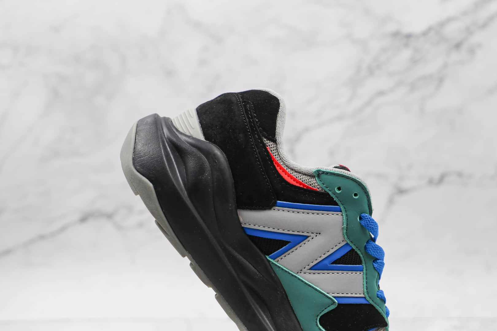 新百伦New Balance 5740纯原版本网面黑蓝色NB5740复古慢跑鞋原档案数据开发 货号：M5740MW
