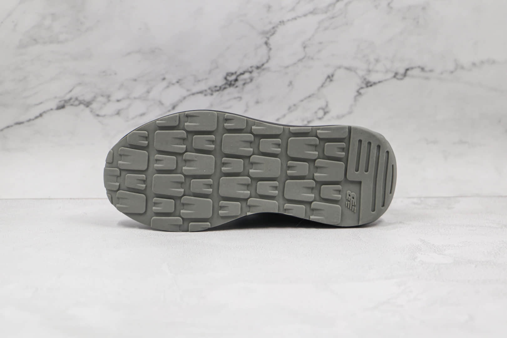 新百伦New Balance 5740纯原版本网面黑蓝色NB5740复古慢跑鞋原档案数据开发 货号：M5740MW