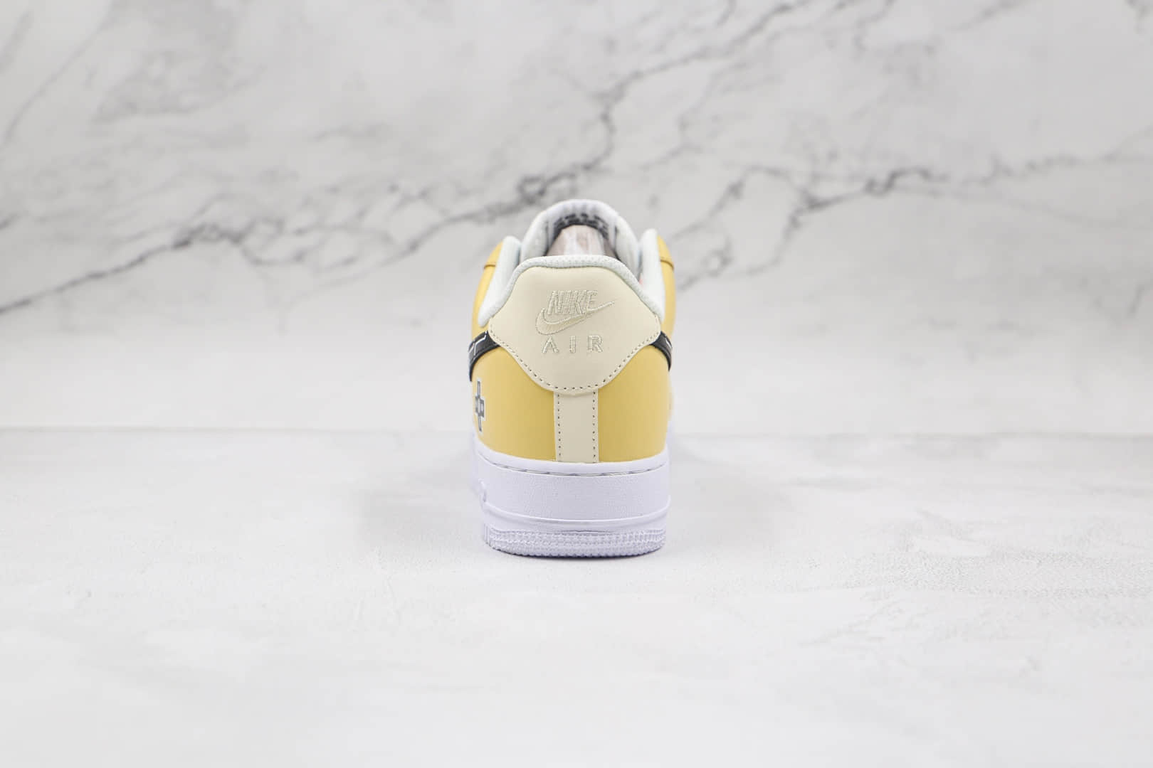 耐克Nike Air Force 1 Low 07纯原版本低帮空军一号电玩柠檬黄板鞋原楦头纸板打造 货号：CW2288-113
