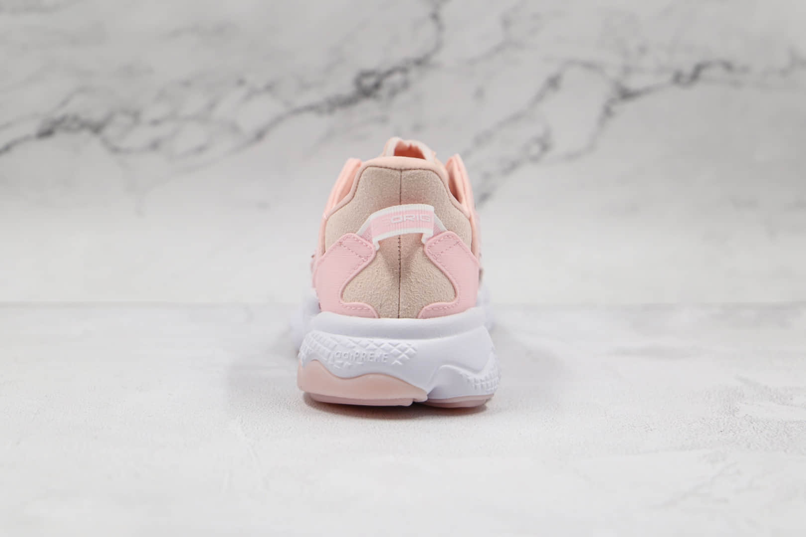 阿迪达斯Adidas original Ozweego Celox纯原版本水管二代皮面粉色复古老爹鞋原盒原标原楦头纸板打造 货号:G57967