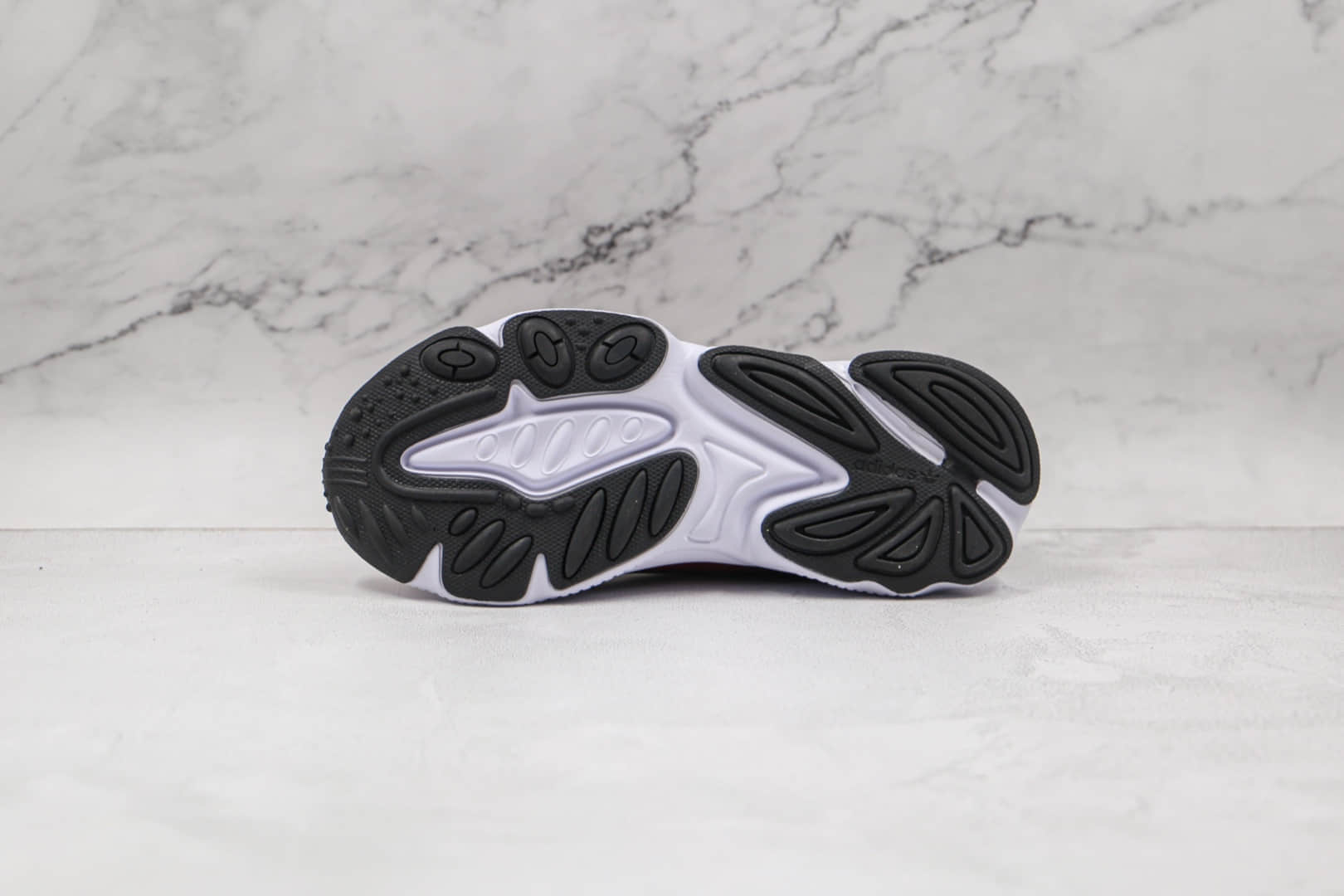 阿迪达斯Adidas original Ozweego Celox纯原版本水管二代皮面酒红色老爹鞋原楦头纸板打造 货号:G57961