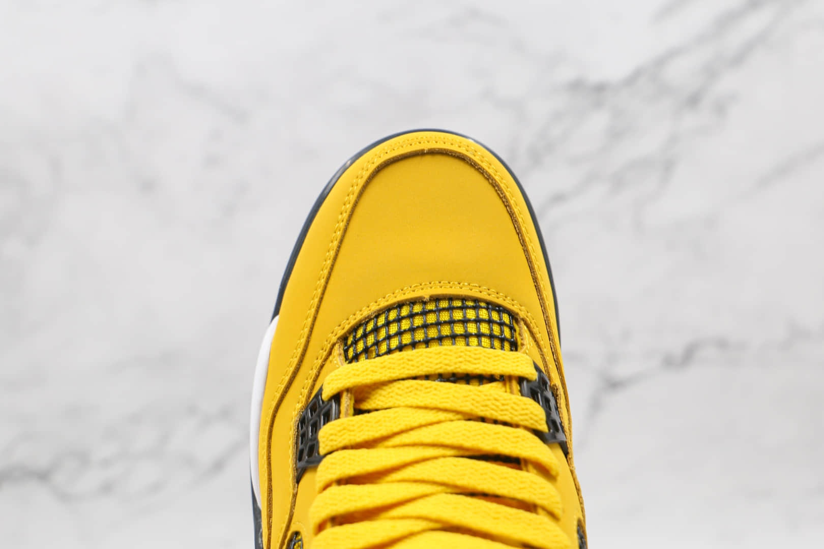 乔丹Air Jordan 4 “Lightning”纯原版本AJ4大黄蜂黑黄电母进口皮料原厂底模 货号:314254-702