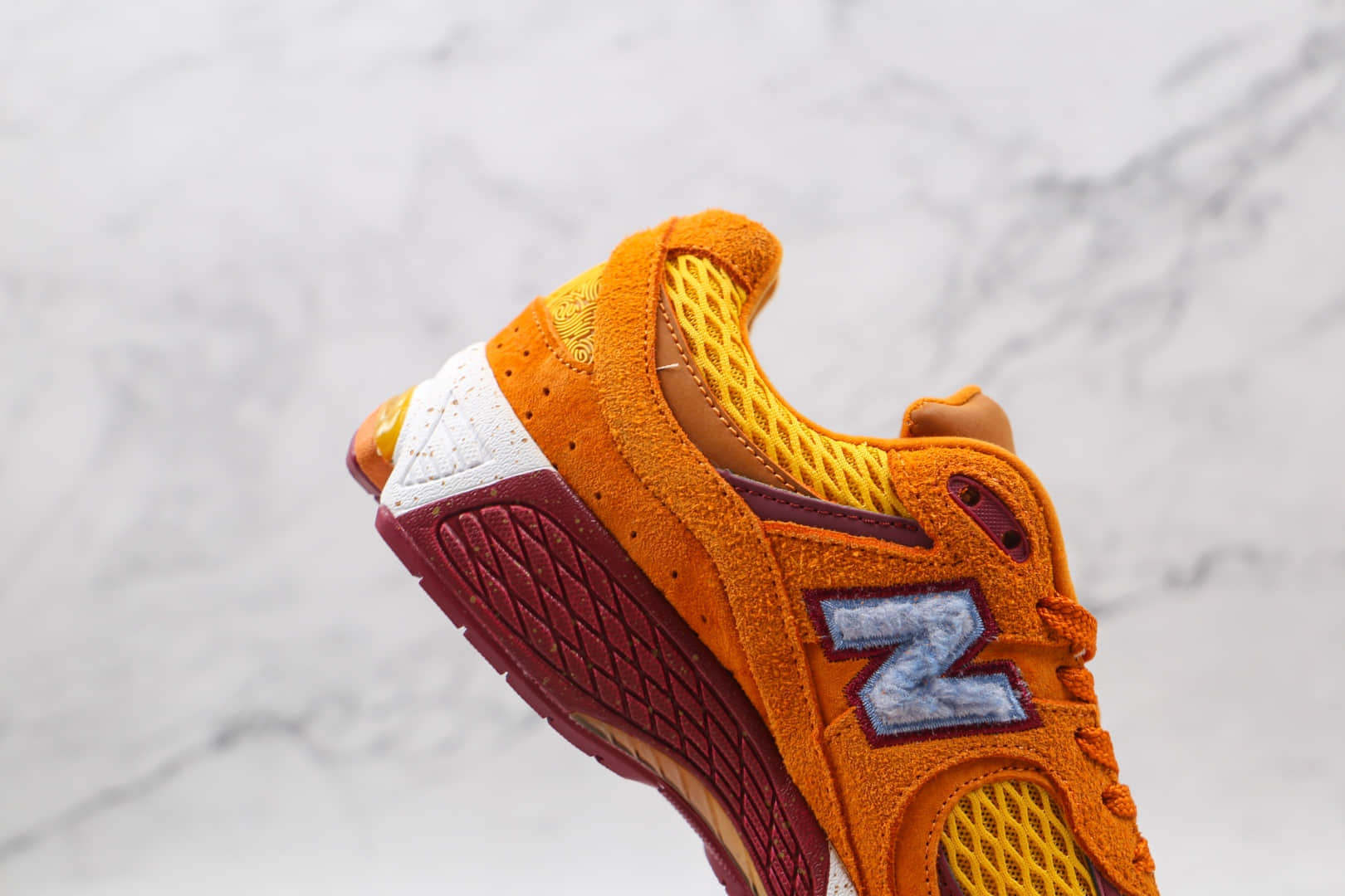 新百伦New Balance x SaleheBembury WL2002公司级版本联名款NB复古跑鞋橙色原档案数据开发 货号：ML2002R1