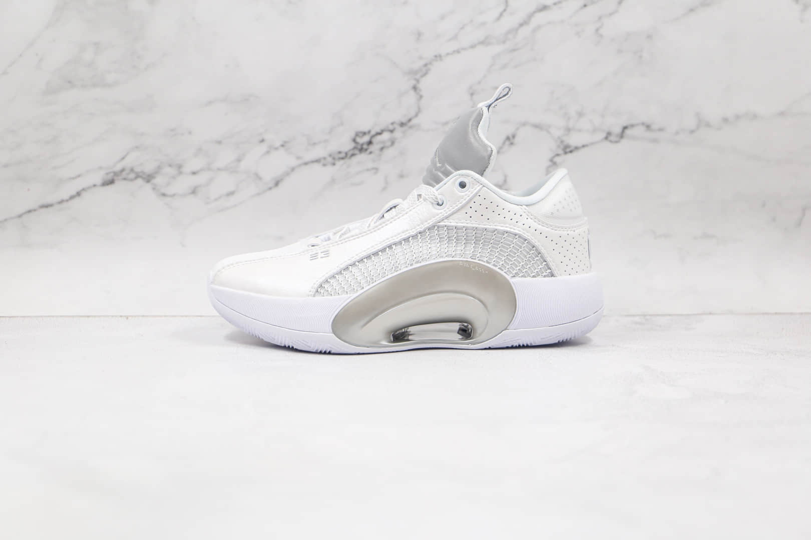 乔丹AIR JORDAN XXXV LOW PF纯原版本银白色AJ35篮球鞋内置Zoom气垫支持实战 货号:CW2459-100