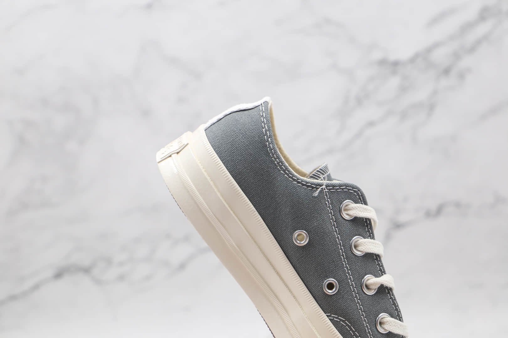 匡威Converse x Cdg Comme des Garçons Play联名款公司级版本川久保玲铁灰色硫化帆布鞋原鞋开模