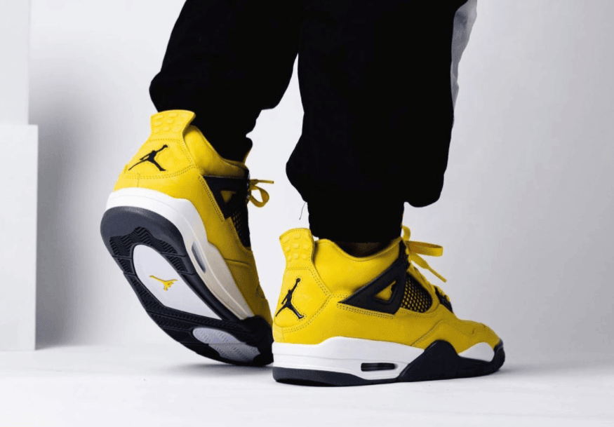 “天价球鞋”电母AJ4最新实物图曝光！8月28日发售！ 货号：CT8527-700