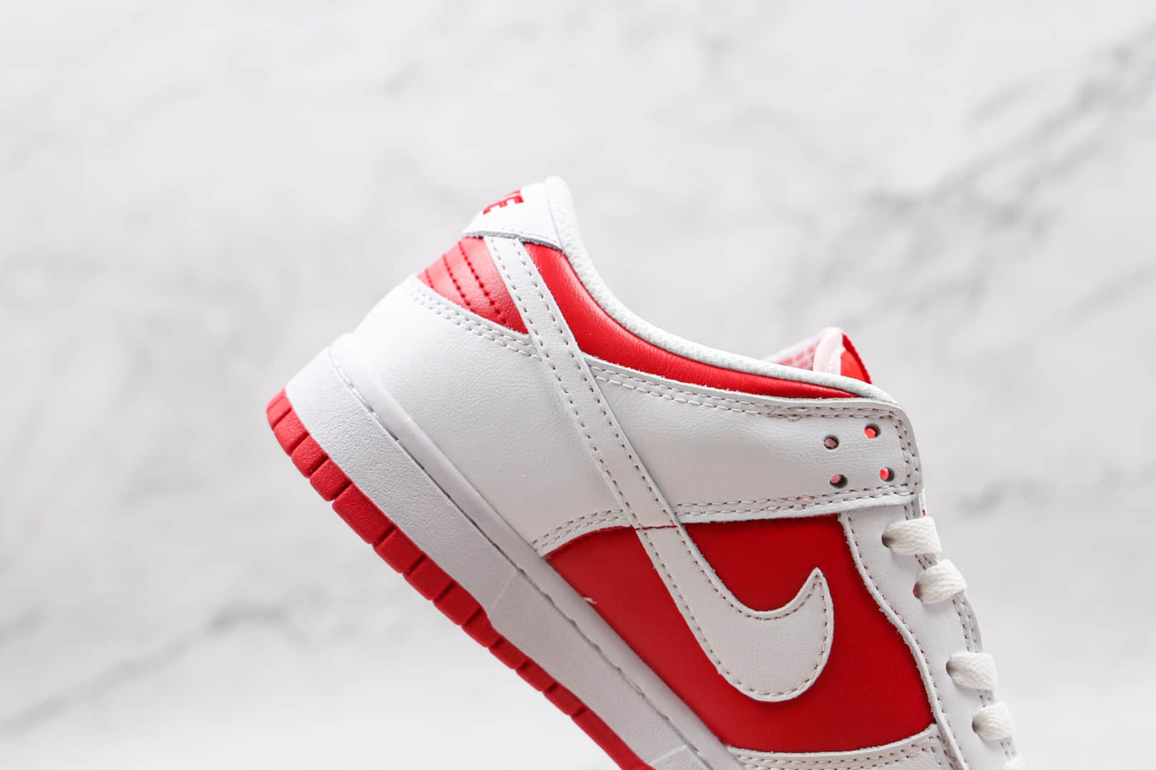 耐克Nike Dunk Low “University Red”纯原版本低帮Dunk白红色内置气垫 货号：CW1590-600