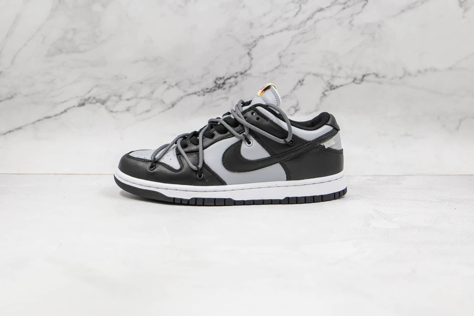 耐克Nike SB Dunk Low Black x OFF-WHITE x Futura三方联名款纯原版本OW SB DUNK黑灰色板鞋原盒原标 货号:CT0856-007