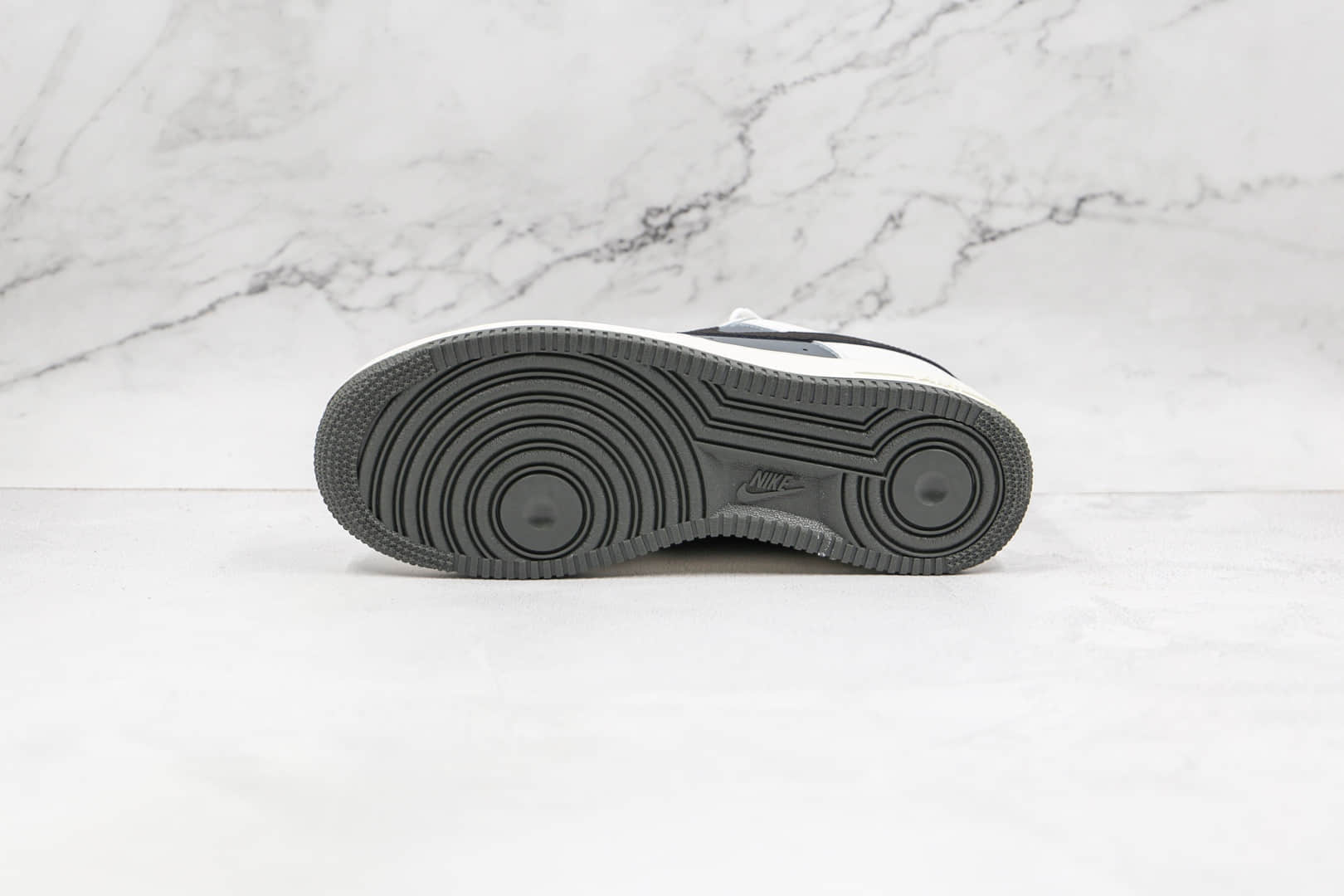 耐克Nike AIR FORCE 1纯原版本低帮空军一号灰白拼接黑色钩板鞋内置气垫 货号:CL2026-113