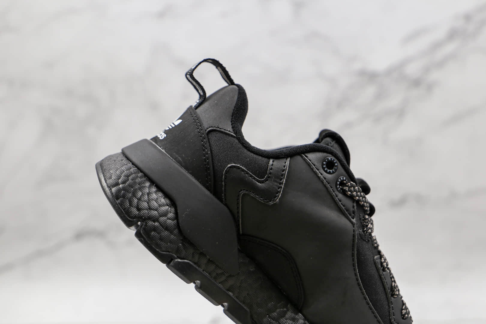 阿迪达斯Adidas Nite Jogger 2021 Boost纯原版本夜行者一代黑色爆米花跑鞋原楦头纸板打造 货号:FZ3661