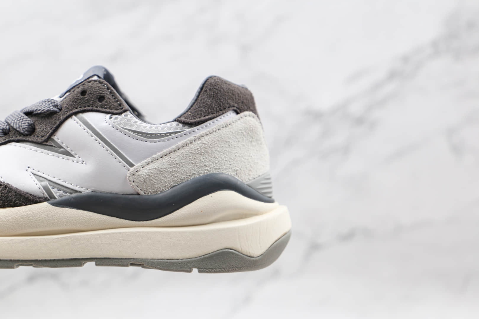 新百伦New Balance 5740纯原版本网面白灰色复古NB5740慢跑鞋原档案数据开发 货号:M5740WD