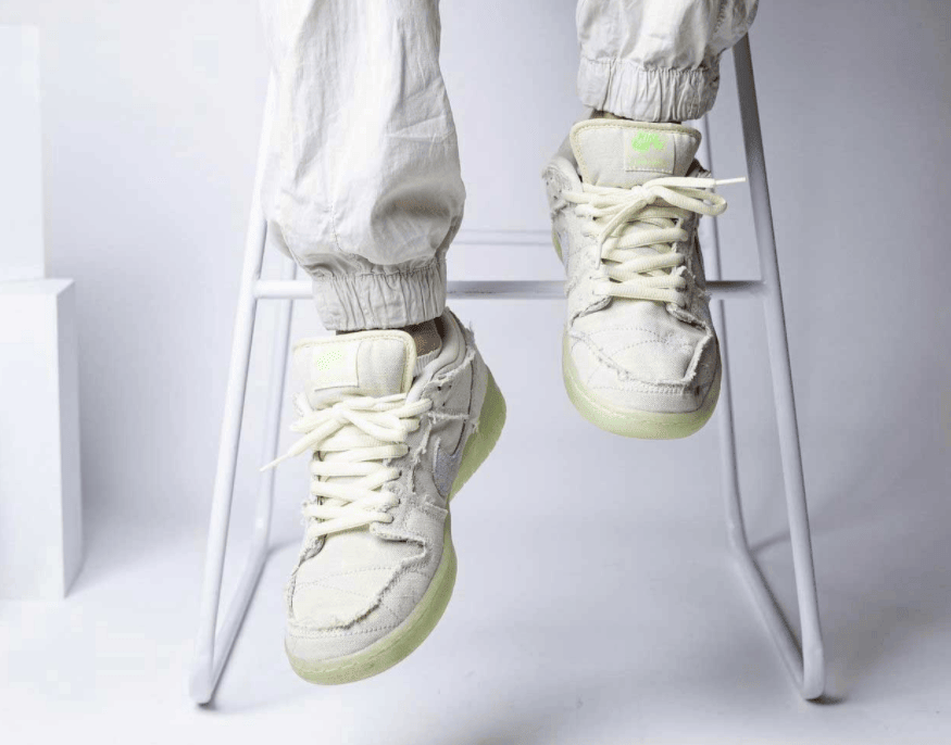 夜光效果超酷炫！Nike SB Dunk“木乃伊”最新实物上脚图释出！ 货号：DM0774-111