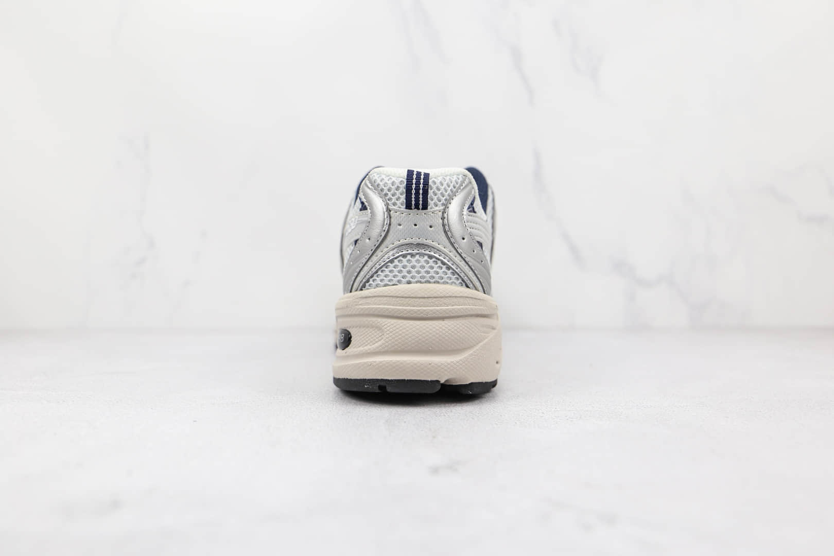 新百伦New Balance 530纯原版本白银色NB530复古慢跑鞋原楦头纸板打造 货号:MR530KA