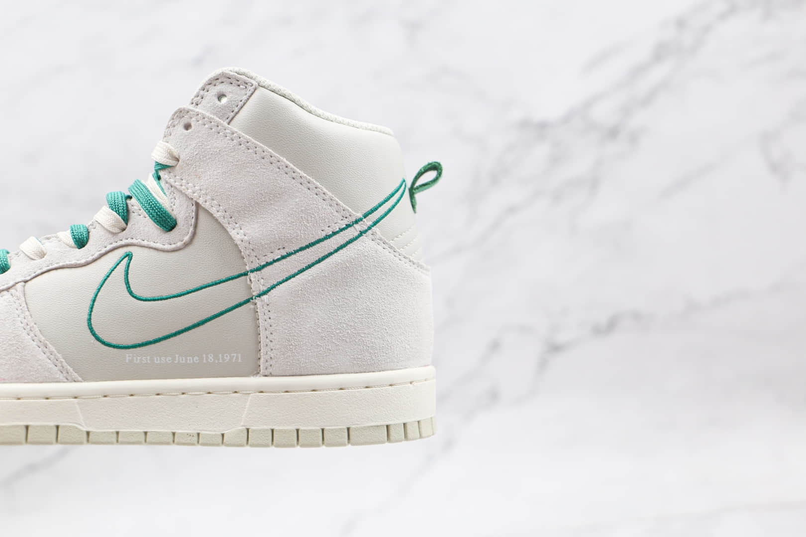 耐克Nike Dunk High SE纯原版本高帮DUNK白绿色板鞋内置气垫 货号:DH0960-001