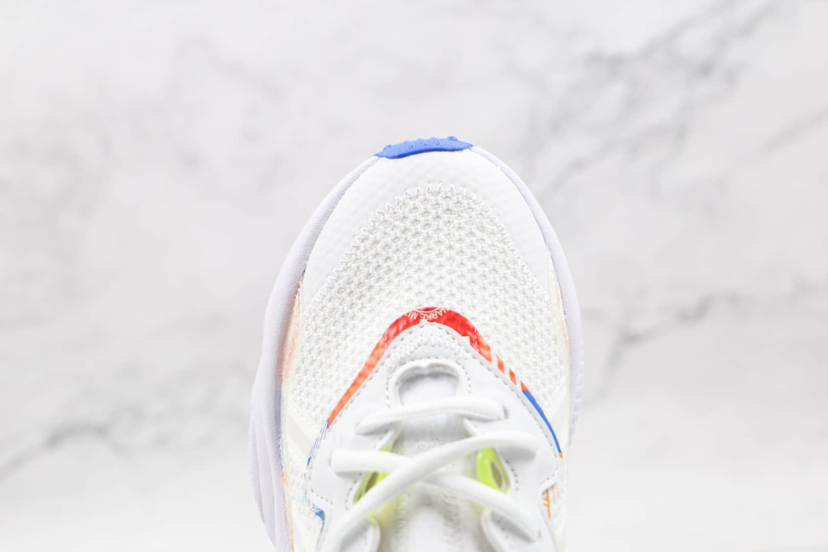 阿迪达斯Adidas OZWEEGO 2021纯原版本三叶草水管网面白彩色老爹鞋原楦头纸板打造 货号：GX2714