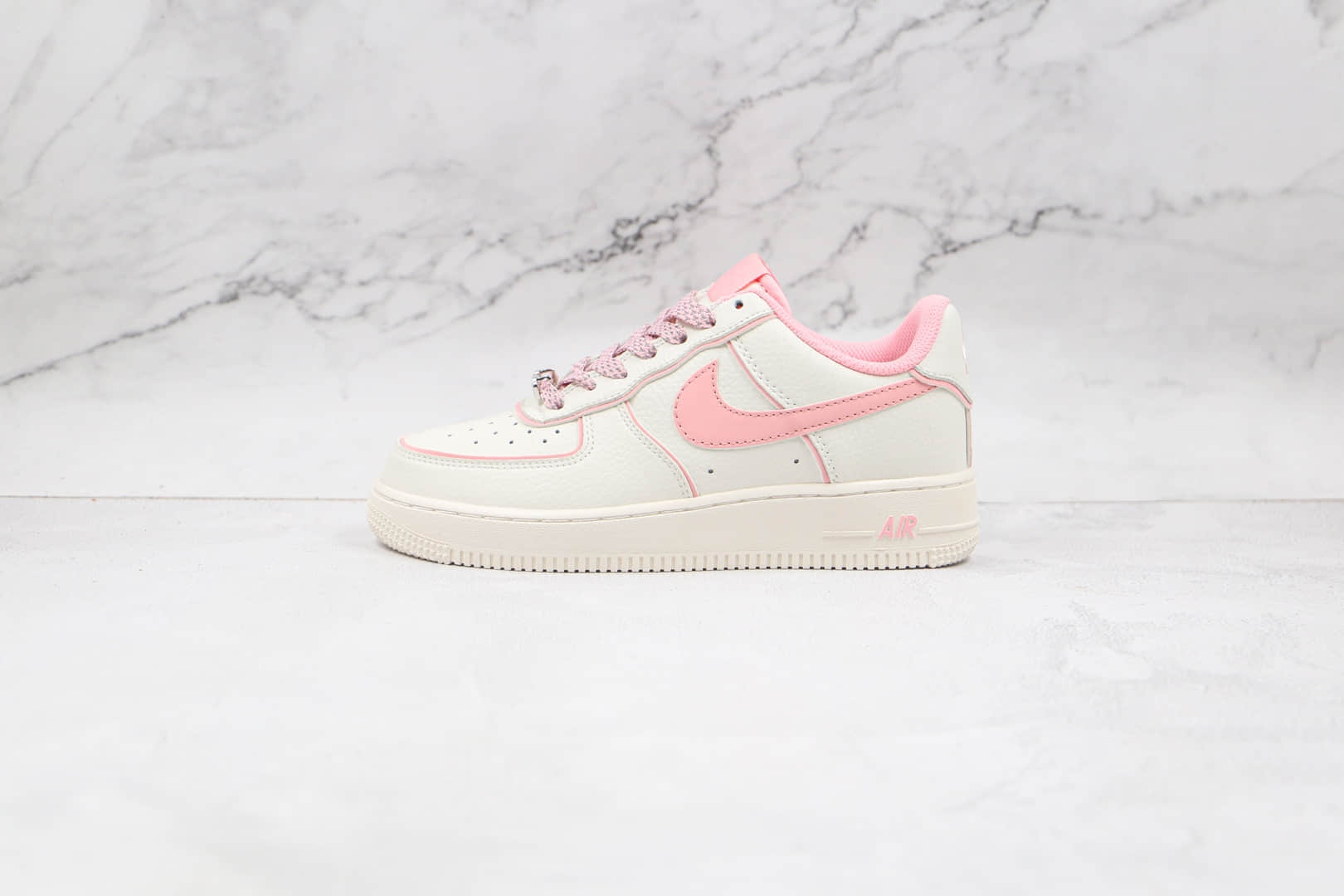 耐克Nike Air Force 1 Low '07纯原版本低帮空军一号白粉色板鞋内置气垫 货号:UH8958-033