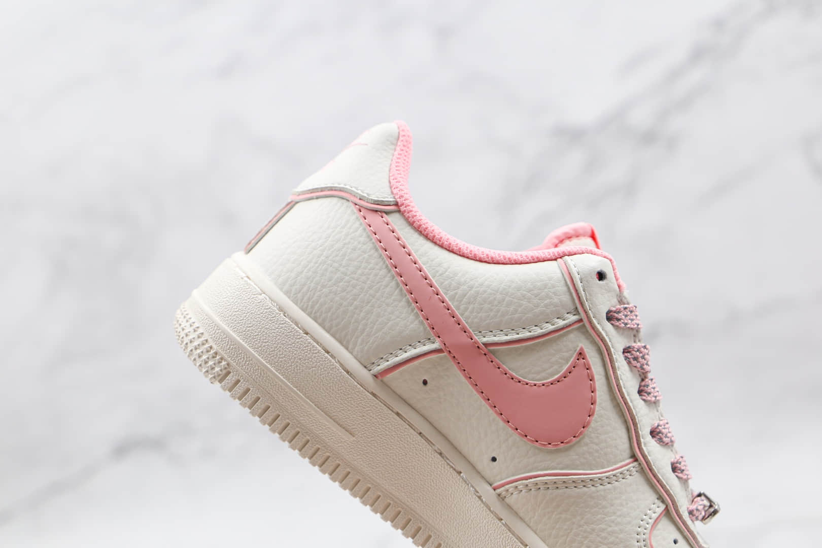 耐克Nike Air Force 1 Low '07纯原版本低帮空军一号白粉色板鞋内置气垫 货号:UH8958-033