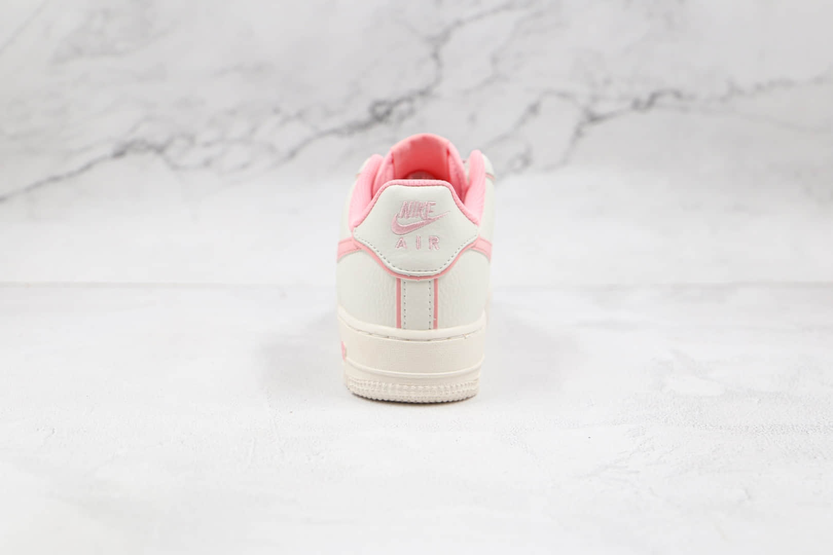 耐克Nike Air Force 1 Low '07纯原版本低帮空军一号白粉色板鞋内置气垫 货号:UH8958-033